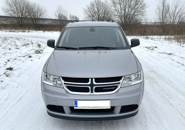 Dodge Journey cena 69999 przebieg: 82000, rok produkcji 2019 z Skarszewy małe 56
